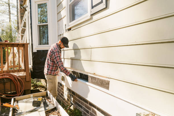 Trusted Emergency Siding Repair service in Winter Haven, FL - Creative Siding